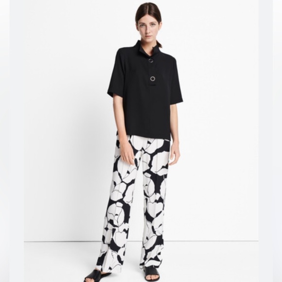 Someday Zinala Short Sleeve Shirt Large Grommet Snap Top Black - Picture 2 of 9